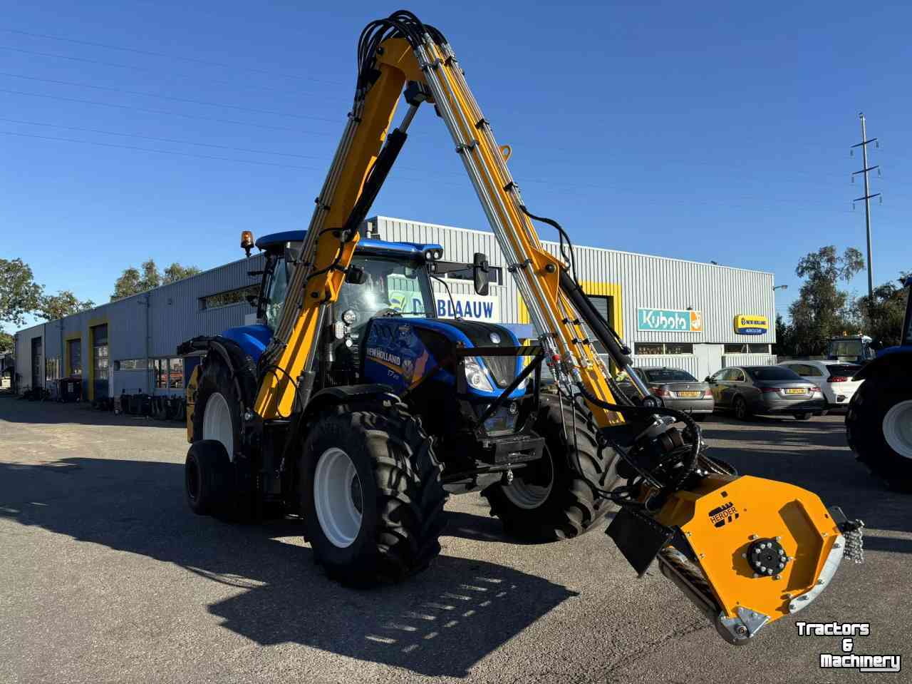 Tractor New Holland T7.210 AC + Herder Grenadier