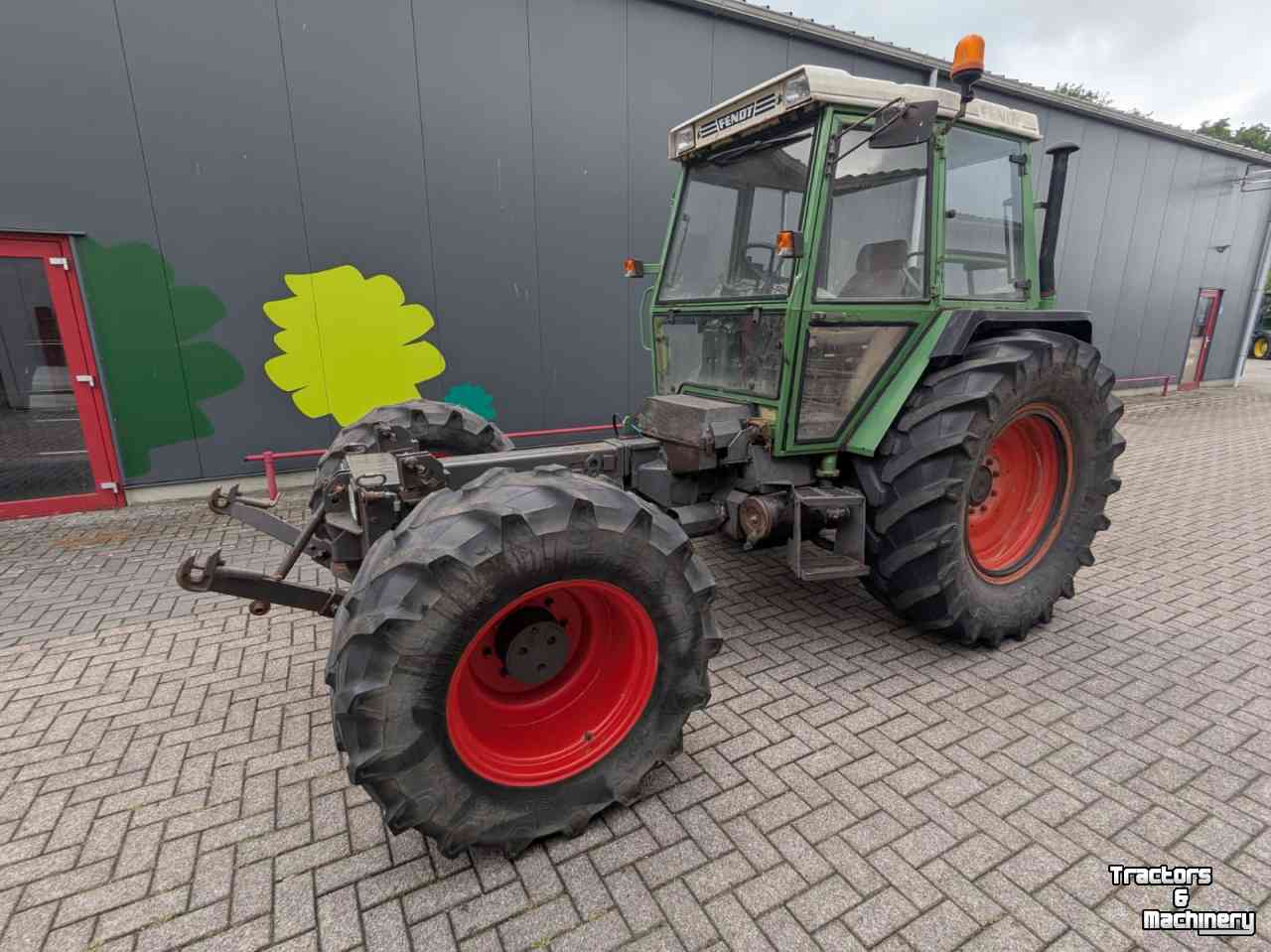 Tractor Fendt GTA 380