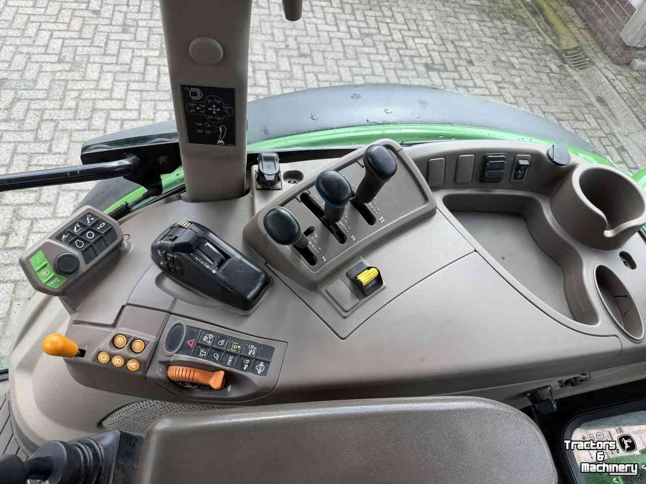 Tractor John Deere 5090R