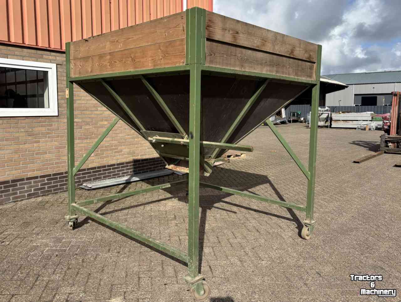 Bunkerstorage Schouten Tussenbunkertje, bunker