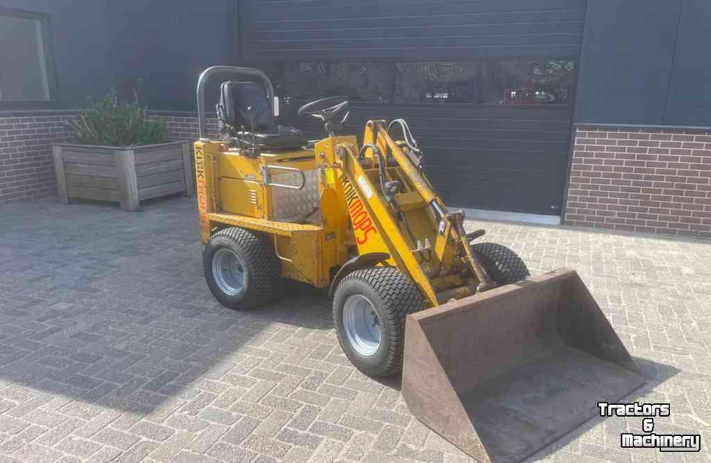 Wheelloader Knikmops 90 - minishovel mini loader - Giant Weidemann Schaffer