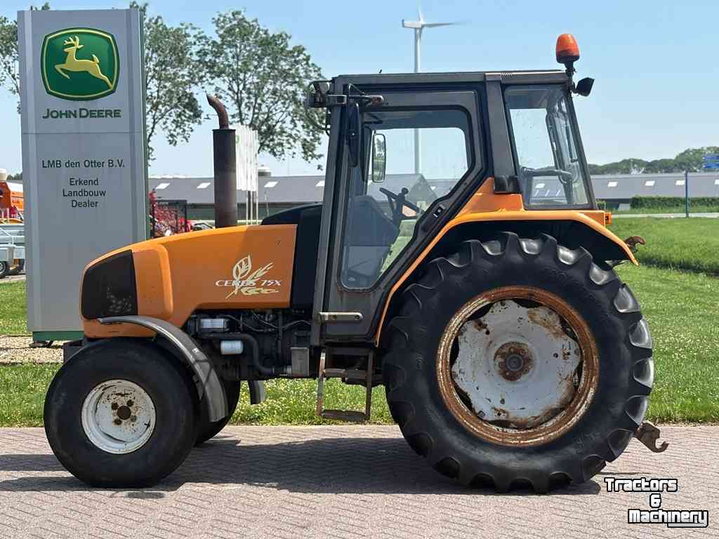 Tractor Renault CERES 75X
