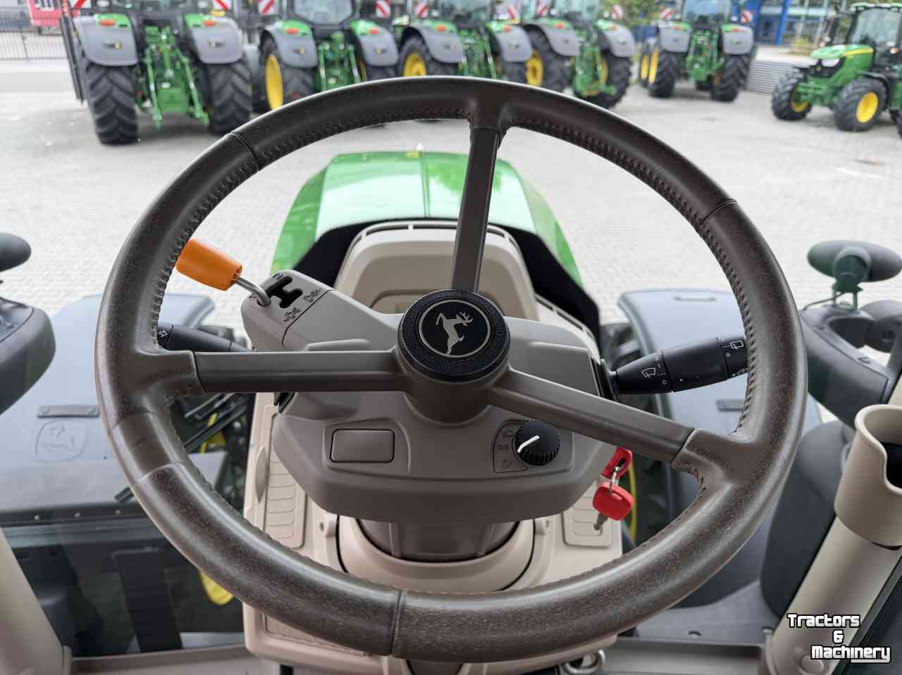 Tractor John Deere 6R155 AP 50KM G5-PLUS 2024 3160 UUR STEEKASSEN!!!