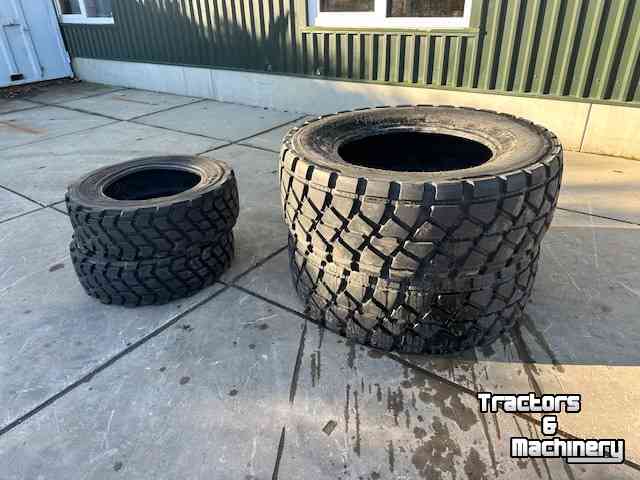 Wheels, Tyres, Rims & Dual spacers Alliance alliance  420/70/r28 bkt voor 280/70/r20