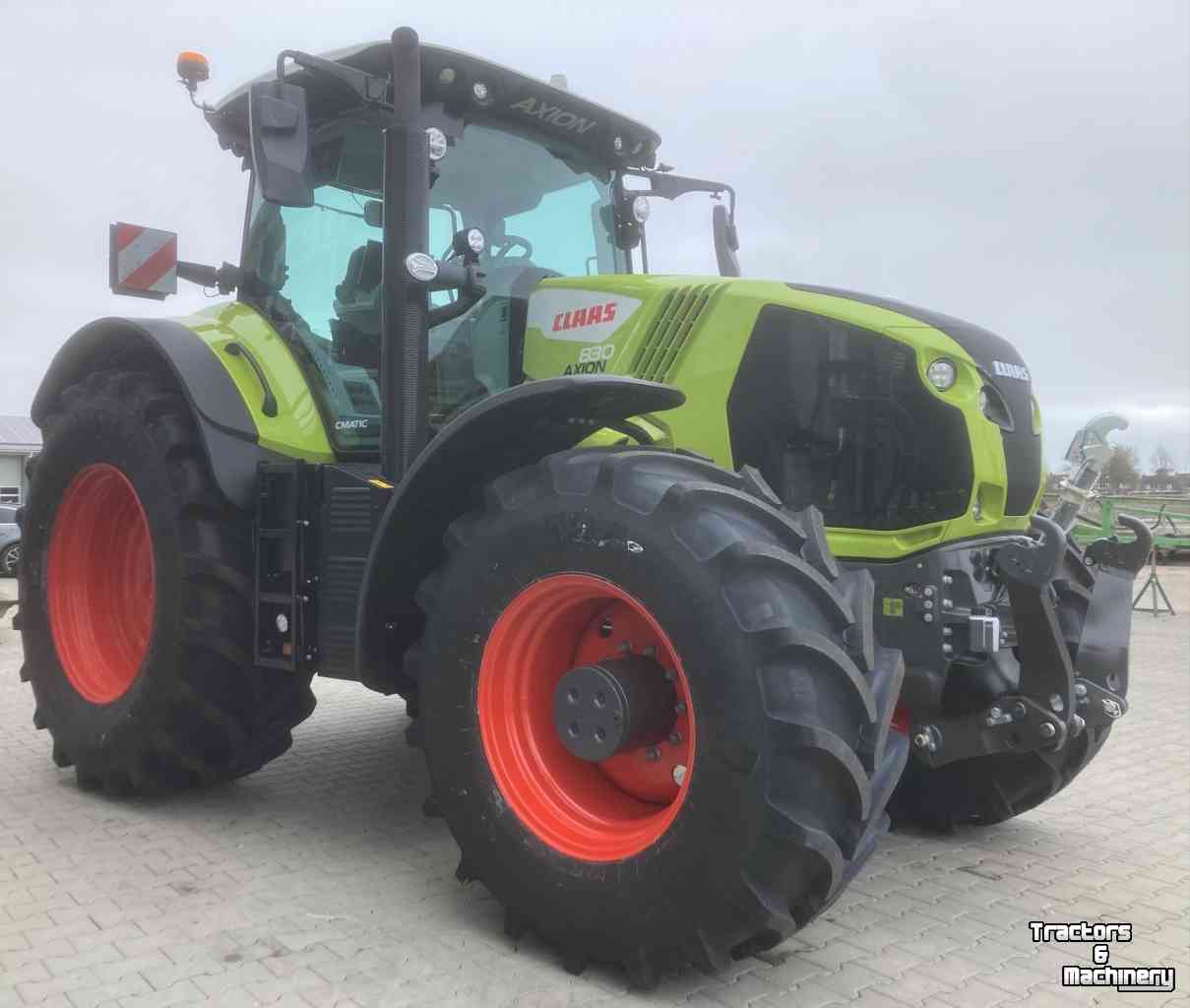 Tractor Claas Axion 830 C-Matic First Claas
