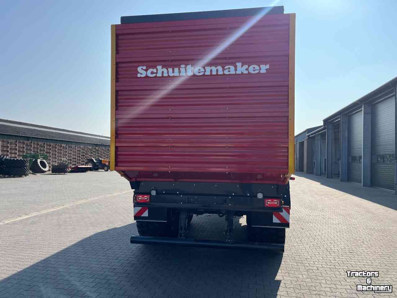 Silage wagon Schuitemaker SIWA 720