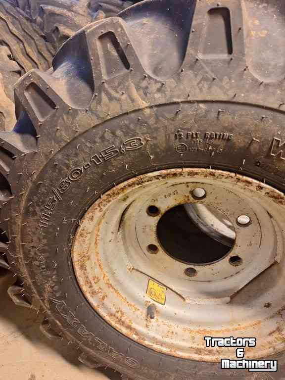Wheels, Tyres, Rims & Dual spacers Galaxy 11.5/80X15.3 75%