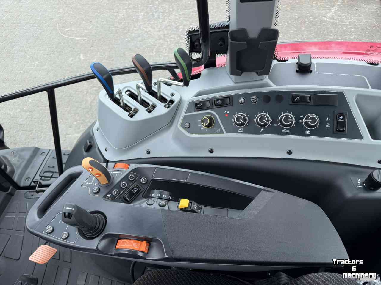 Tractor Valtra G125 Active