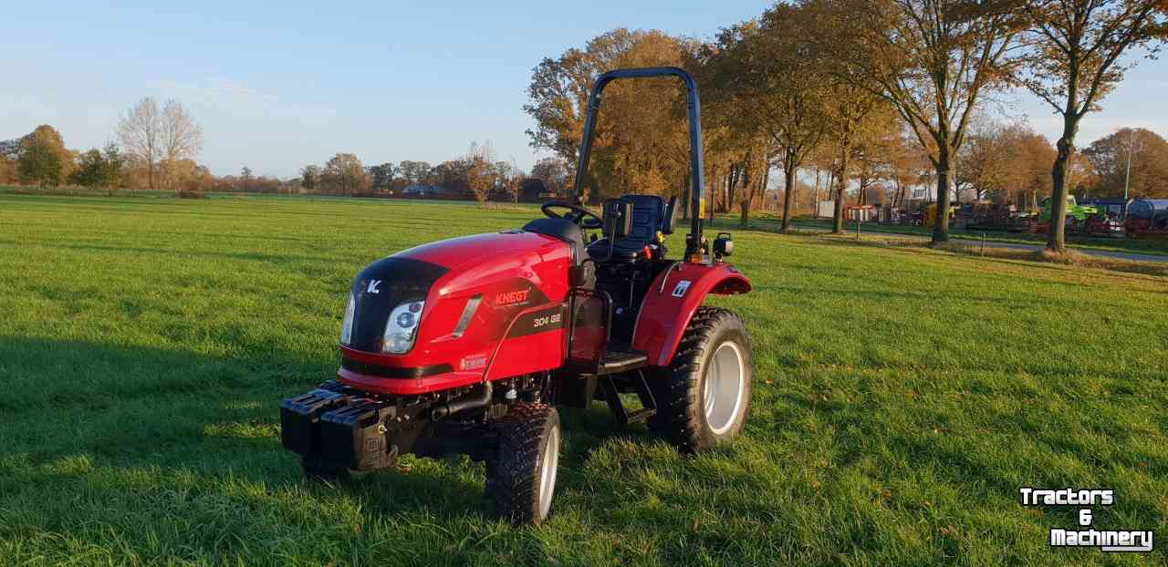 Tractor Knegt 304G2