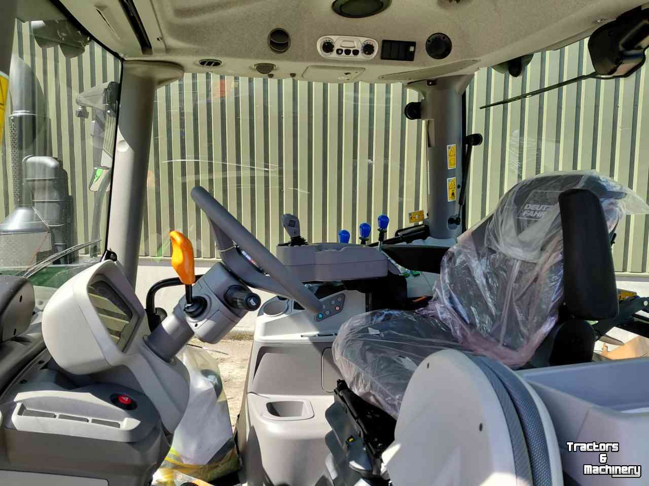 Tractor Deutz-Fahr 6115C