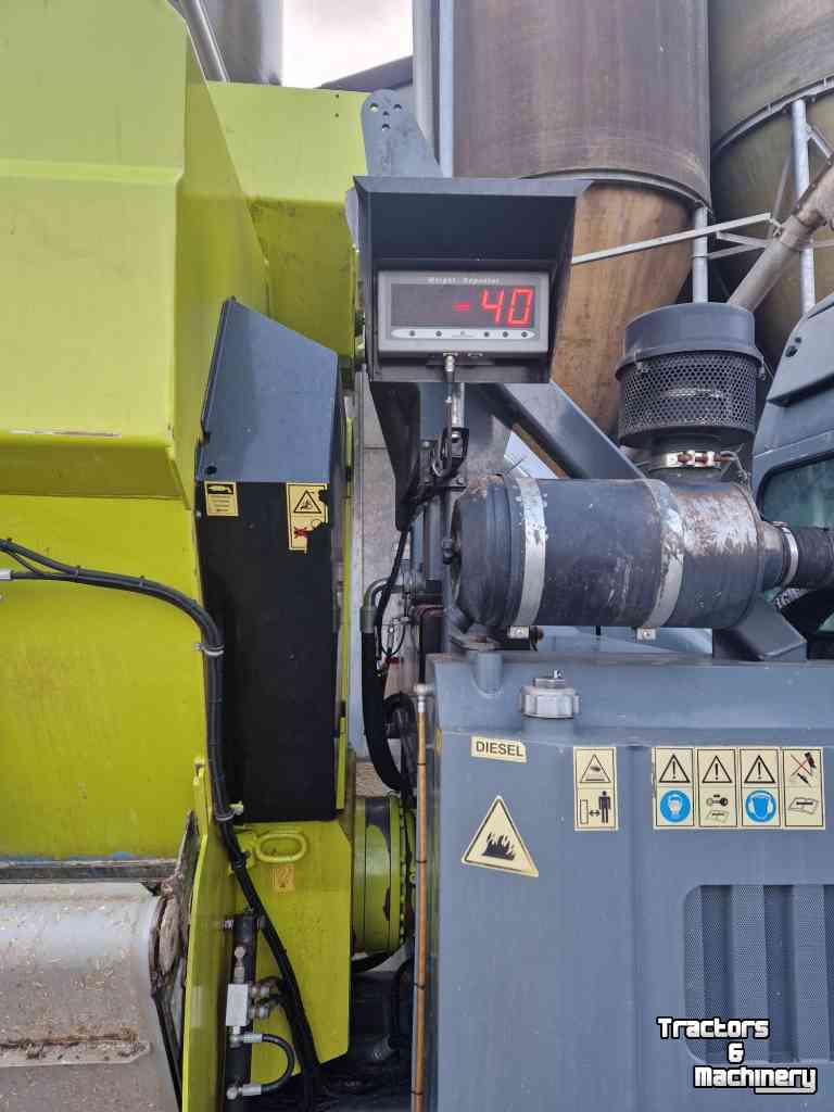 Self-propelled feed mixer  Pointer 190 LS