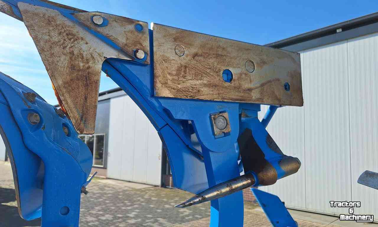 Ploughs Lemken Juwel 8iV Wentelploeg