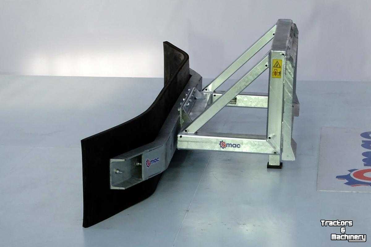 Manure scraper Qmac Modulo Rubberschuif Erfschuif Sneeuwschuif Modderschuif Mustang 406-506