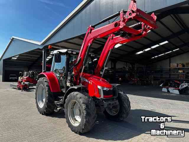 Tractor Massey Ferguson 5612 Dyna-6 Efficient Tractor