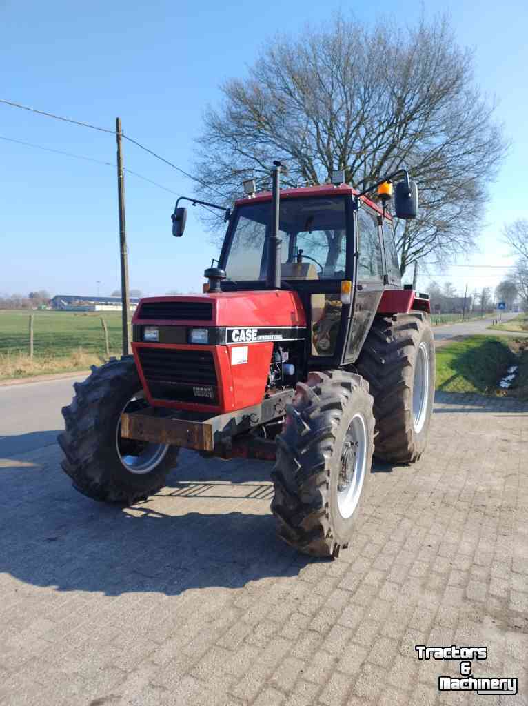 Tractor Case-IH 1494 4x4 Hydrashift