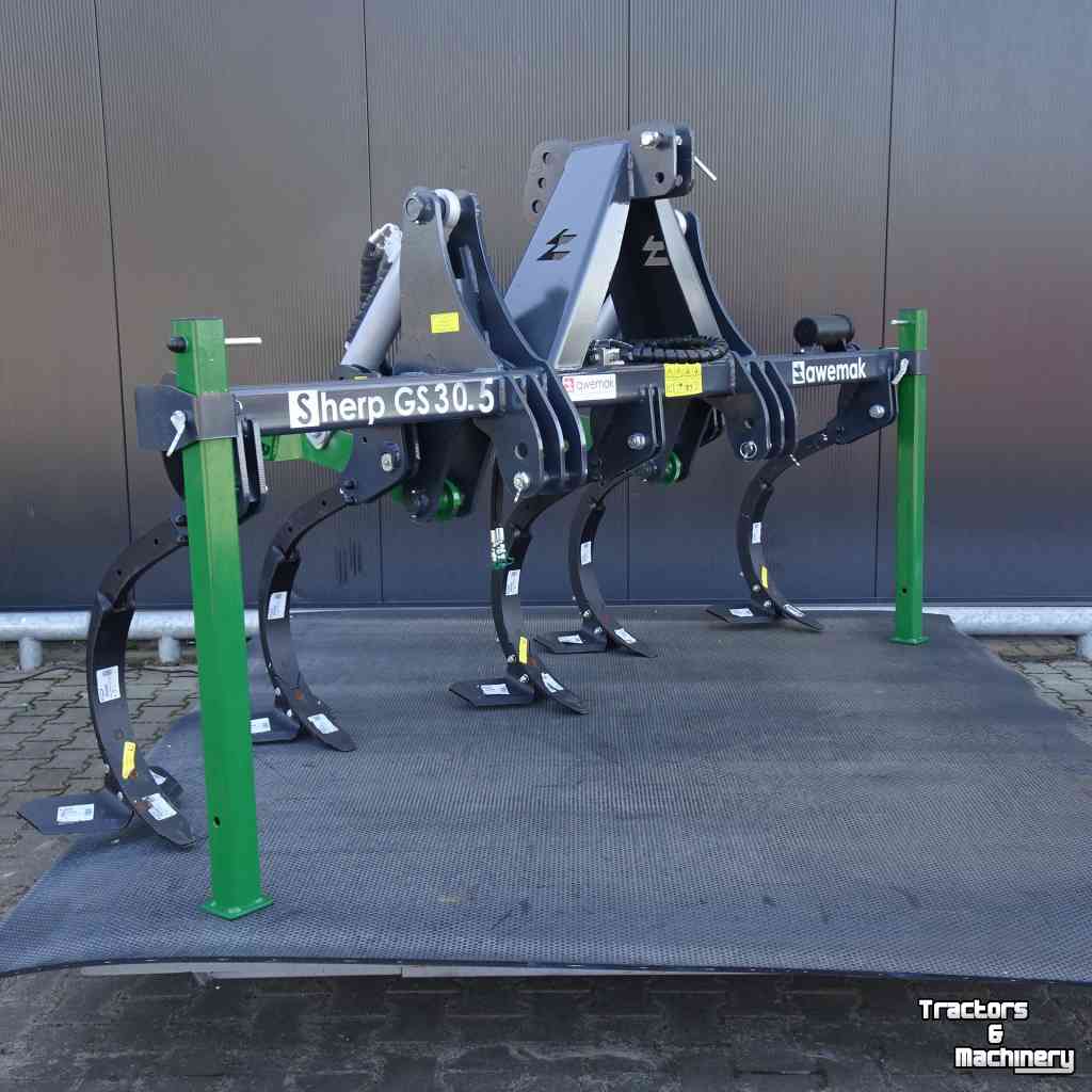 Cultivator Hofstede SHERP Voorzet cultivator woeler hydraulische hef groenbemester