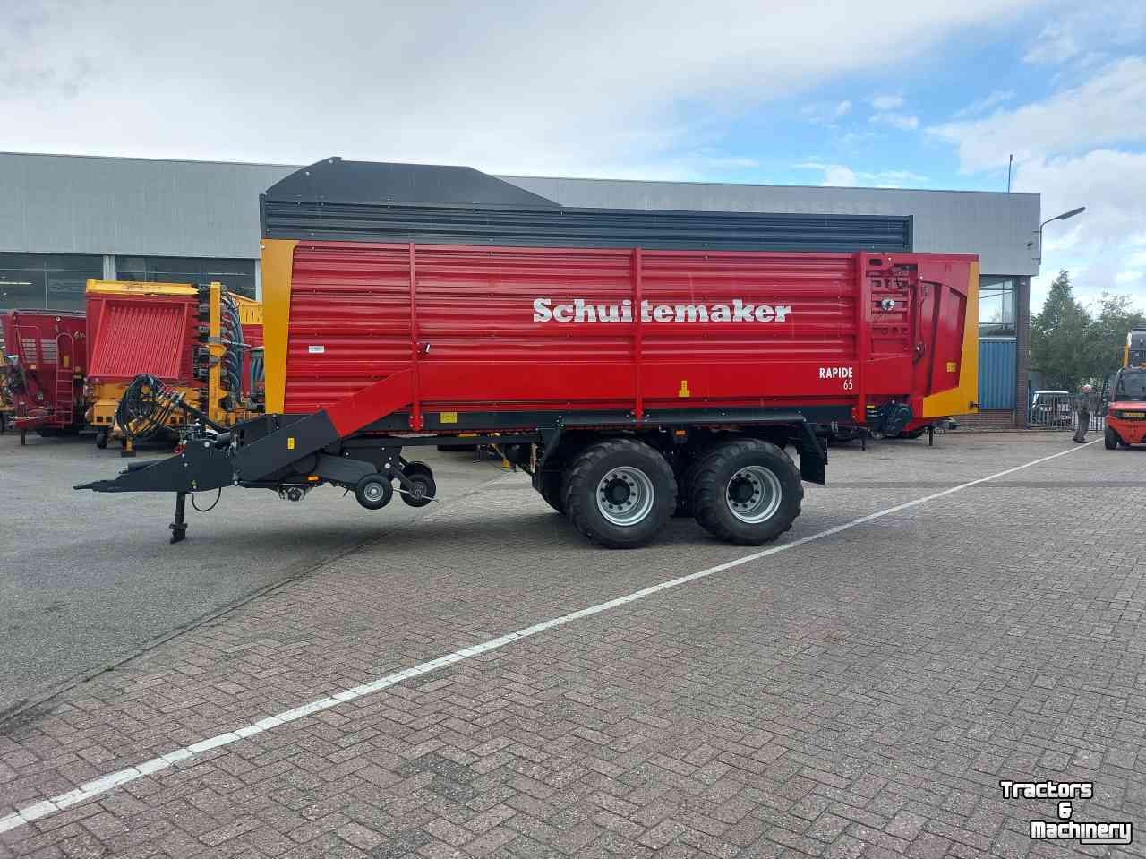 Self-loading wagon Schuitemaker Rapide 65W opraapwagen