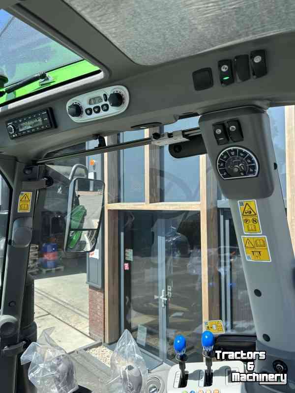 Tractor Deutz-Fahr Agrotron 6140.4 Rv-Shift Tractor