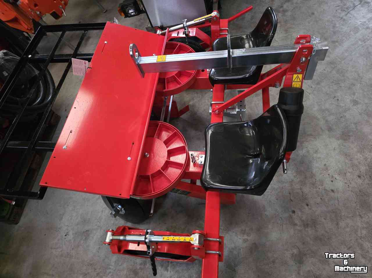 Potato planter Checchi e Magli F300L pootlorrie | stammenplanter |