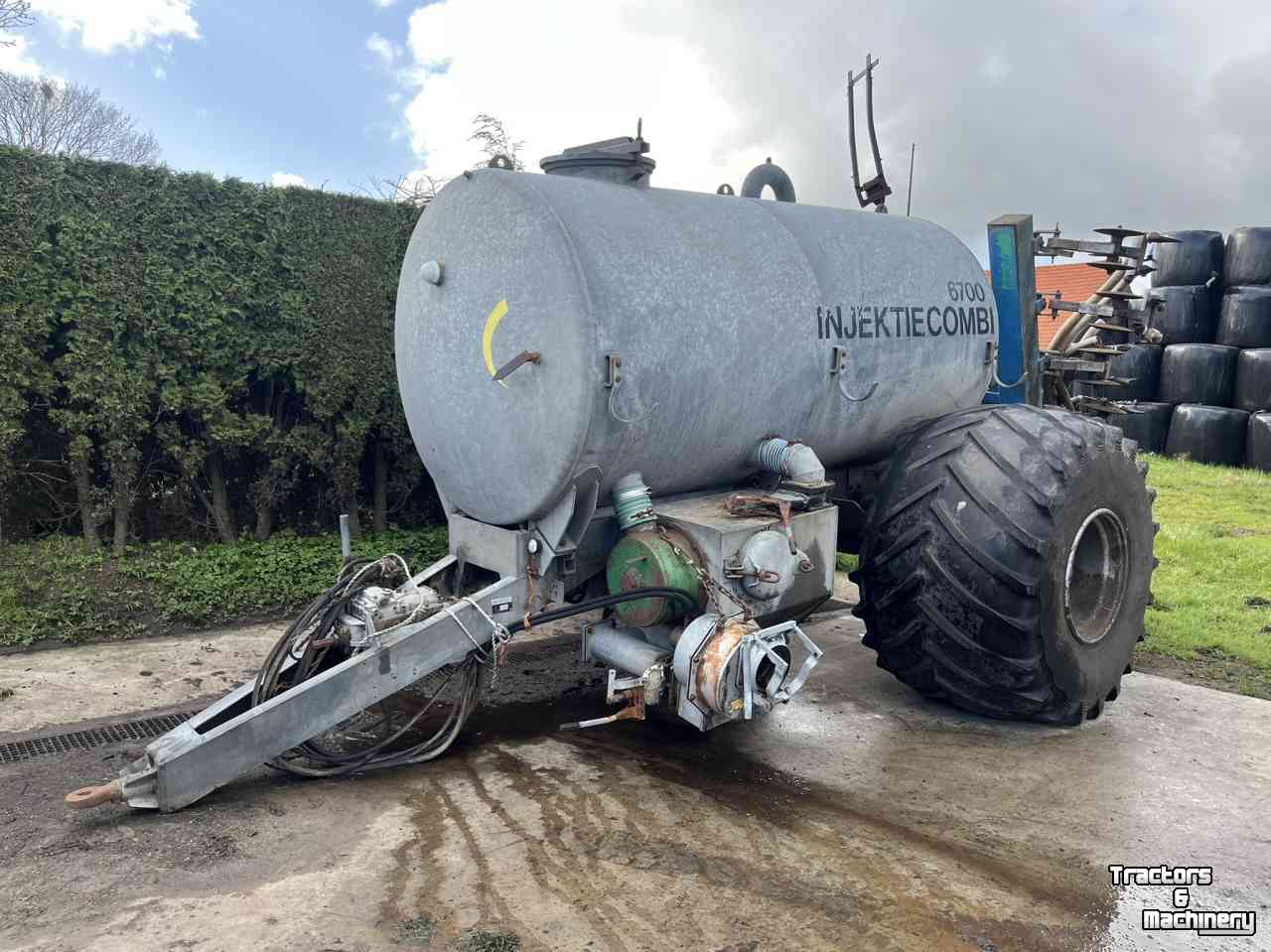 Slurry tank Meyco Meyco Duport Injektiecombi 6700 liter mesttank mestverwerking