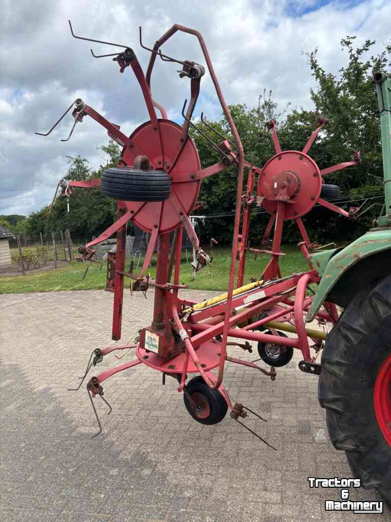 Tedder Lely Lotus 600