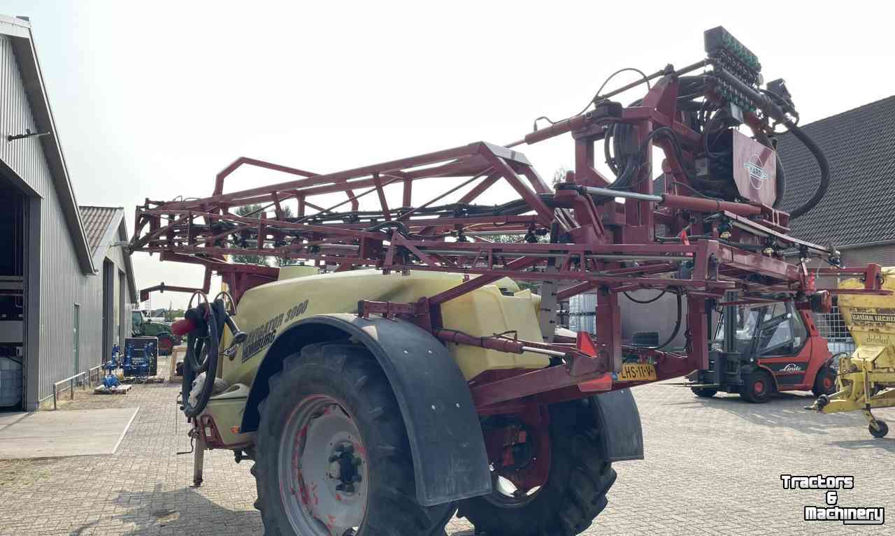 Fieldsprayer pull-type Hardi Navigator 24 m