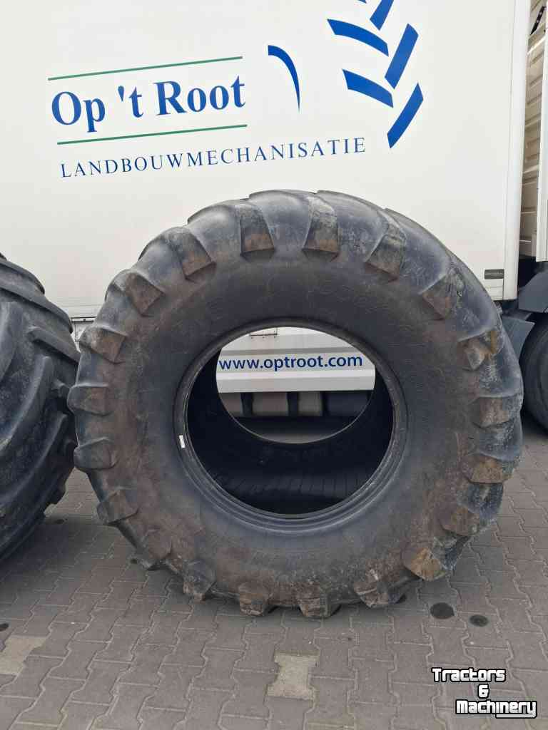Wheels, Tyres, Rims & Dual spacers Michelin Mega x Bib 1050/50r32