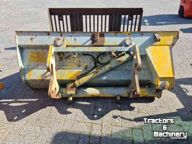 Other earthmoving and heavy equipment and accessories  Kantelbak.