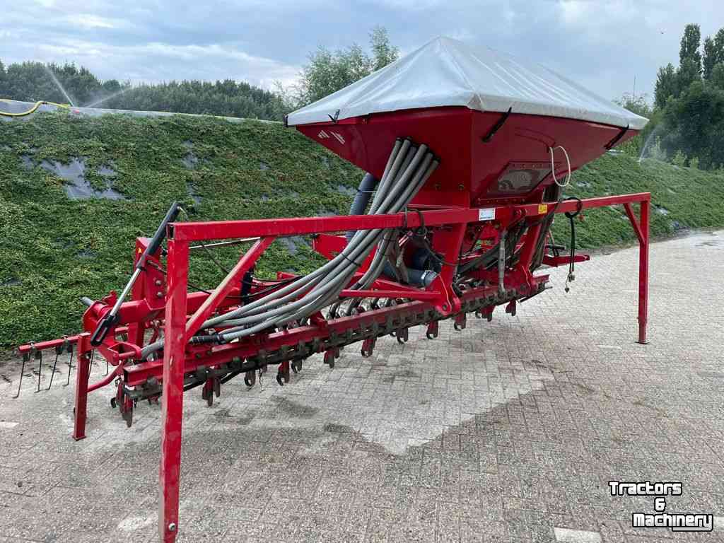 Seed drill Lely Polymat Pneumatische zaaimachine