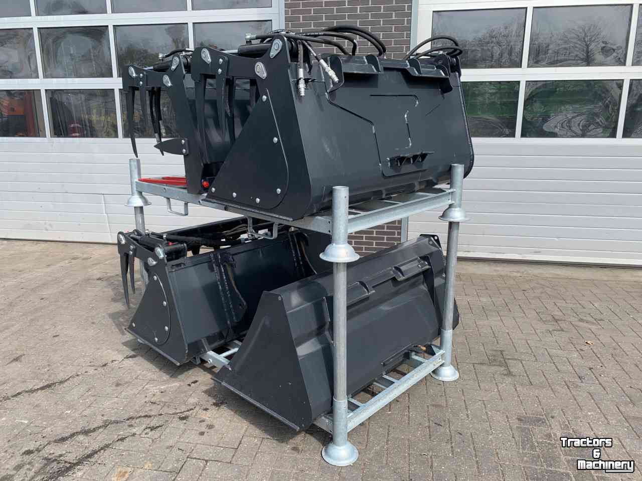 Excavator buckets Prins Grondbak - Pelicaanbak - Mestvork