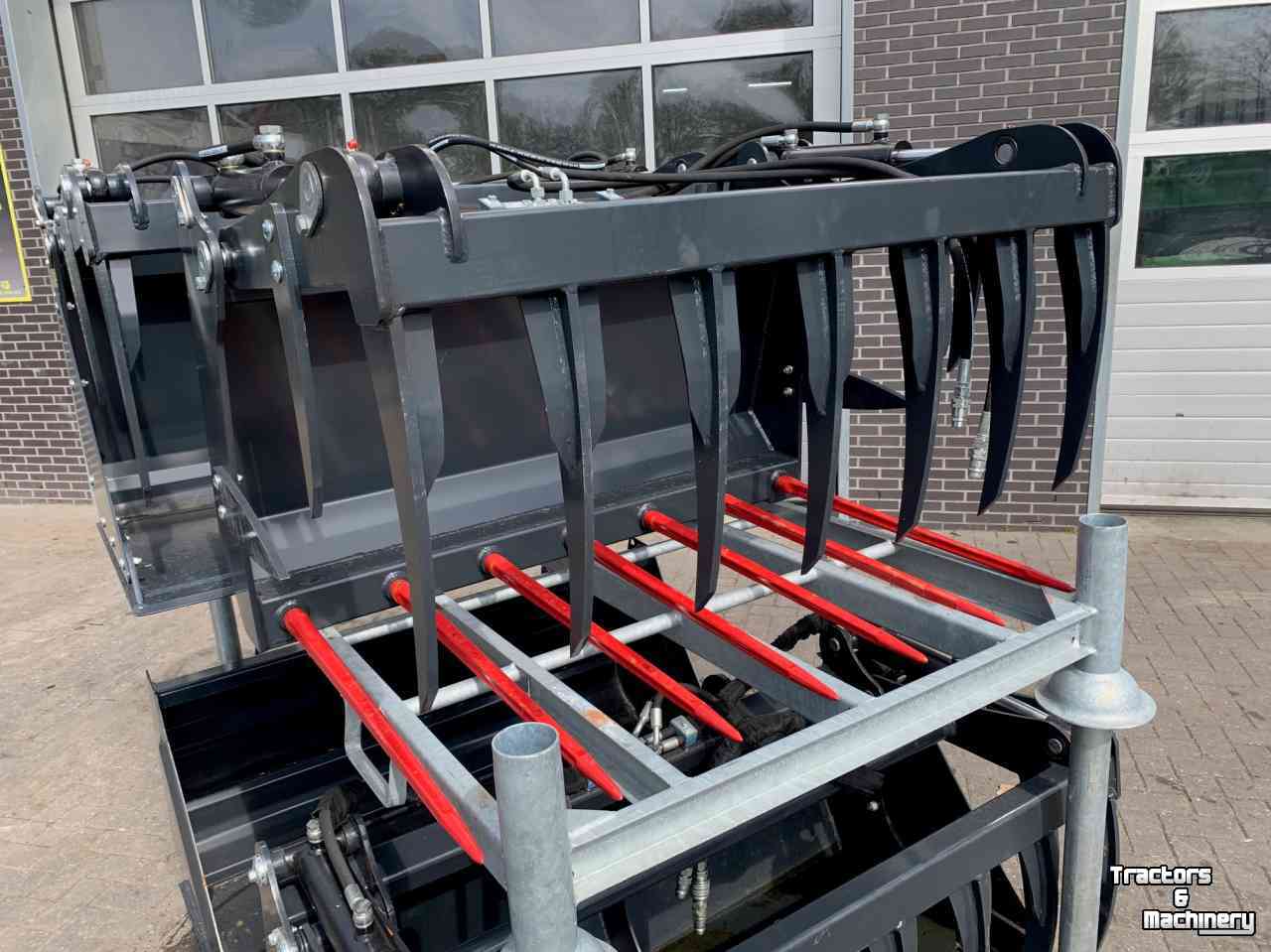 Excavator buckets Prins Grondbak - Pelicaanbak - Mestvork