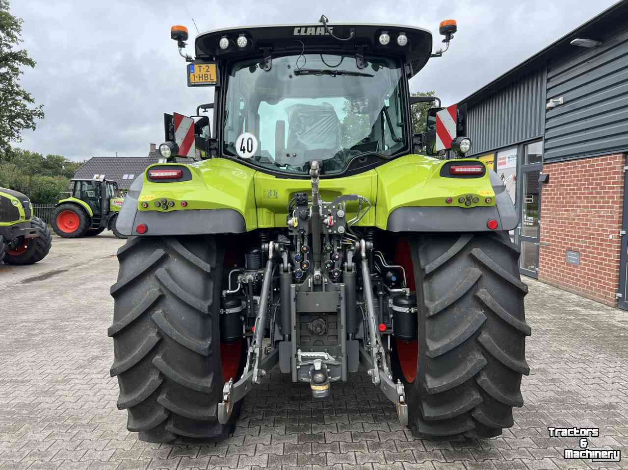 Tractor Claas Arion 660