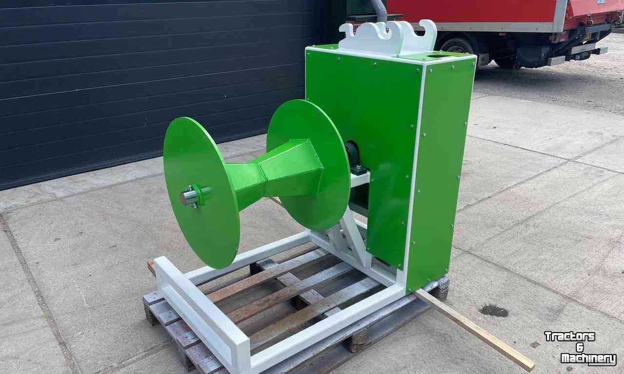 Other machines and accessories for the workshop and yard  Touwhaspel