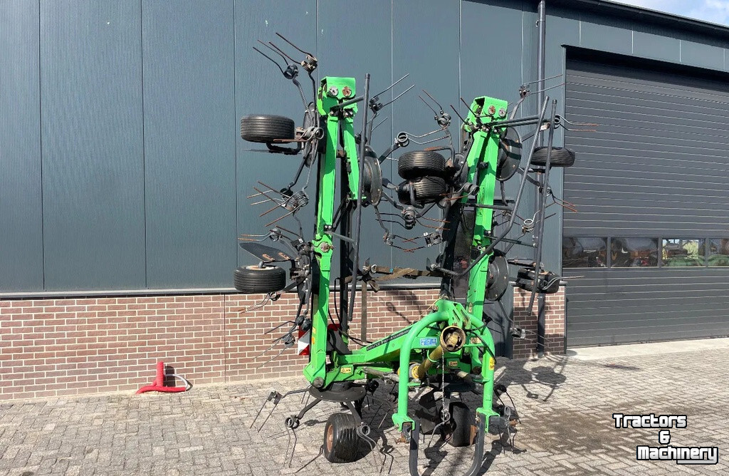 Tedder Deutz-Fahr Condimaster 9021 schudder, 8-delig Kuhn Lely krone