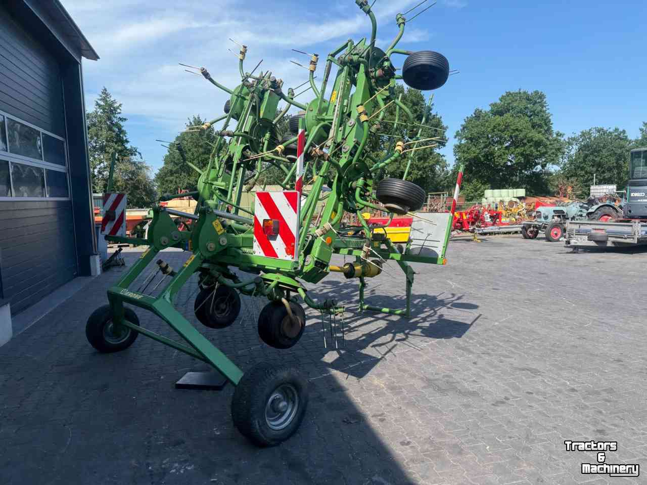 Tedder Krone KWT 8.80/8