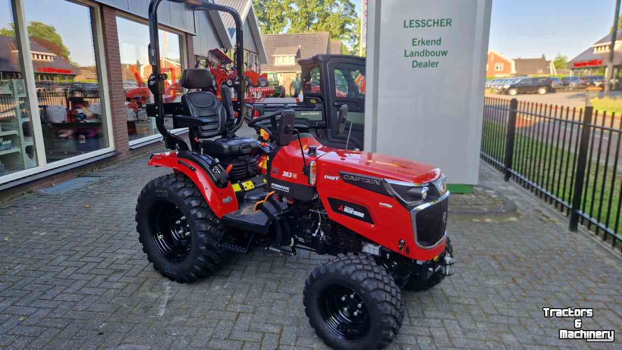 Horticultural Tractors Captain D263H