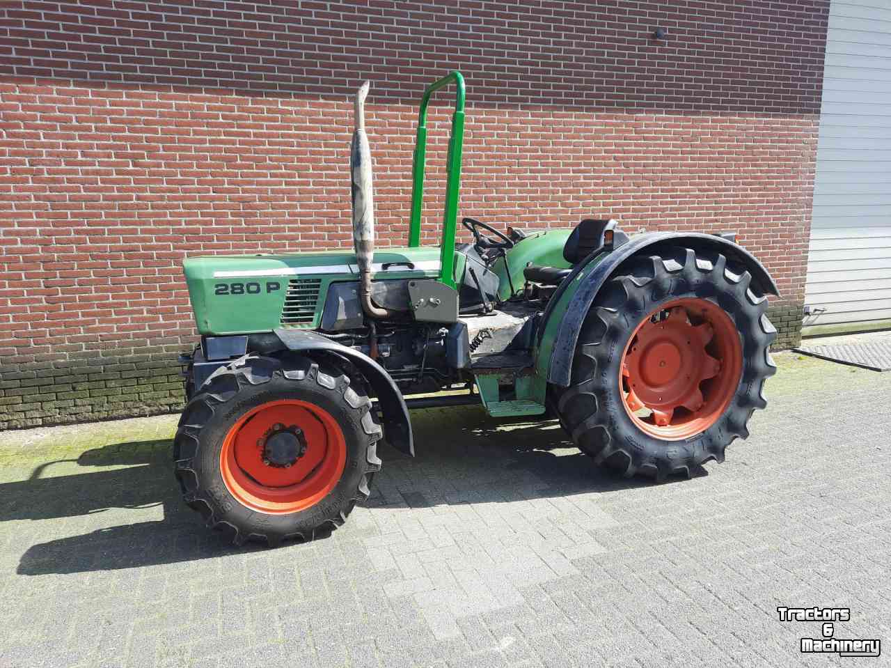 Small-track Tractor Fendt 280PA