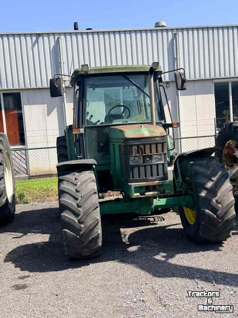 Tractor John Deere 6210