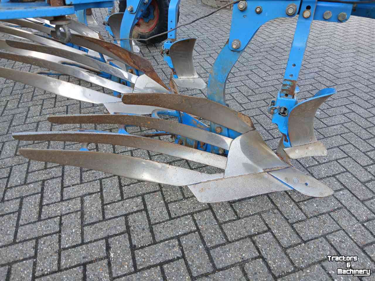 Ploughs Lemken Juwel 8 V