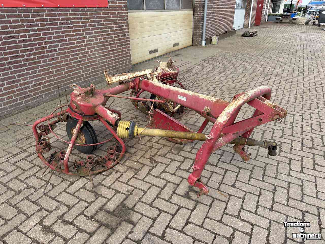 Tedder PZ-Vicon Strela