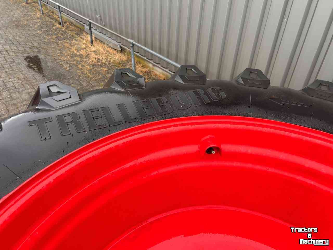 Wheels, Tyres, Rims & Dual spacers Trelleborg 580/70R42 wielen 2 stuks