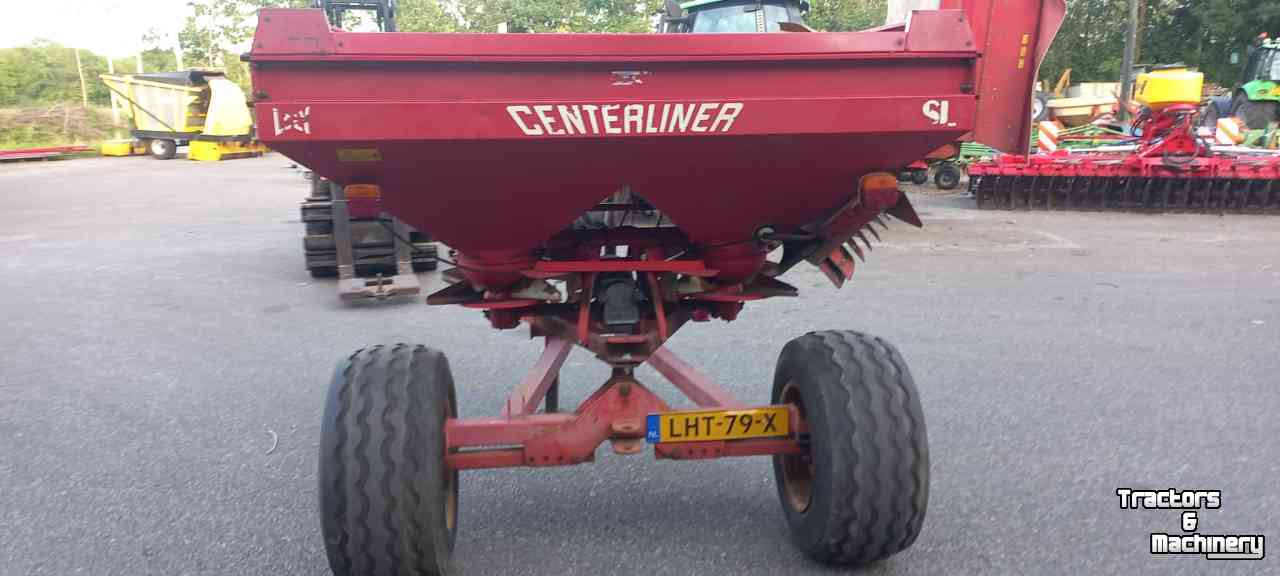 Fertilizer spreader Lely Centerliner SL