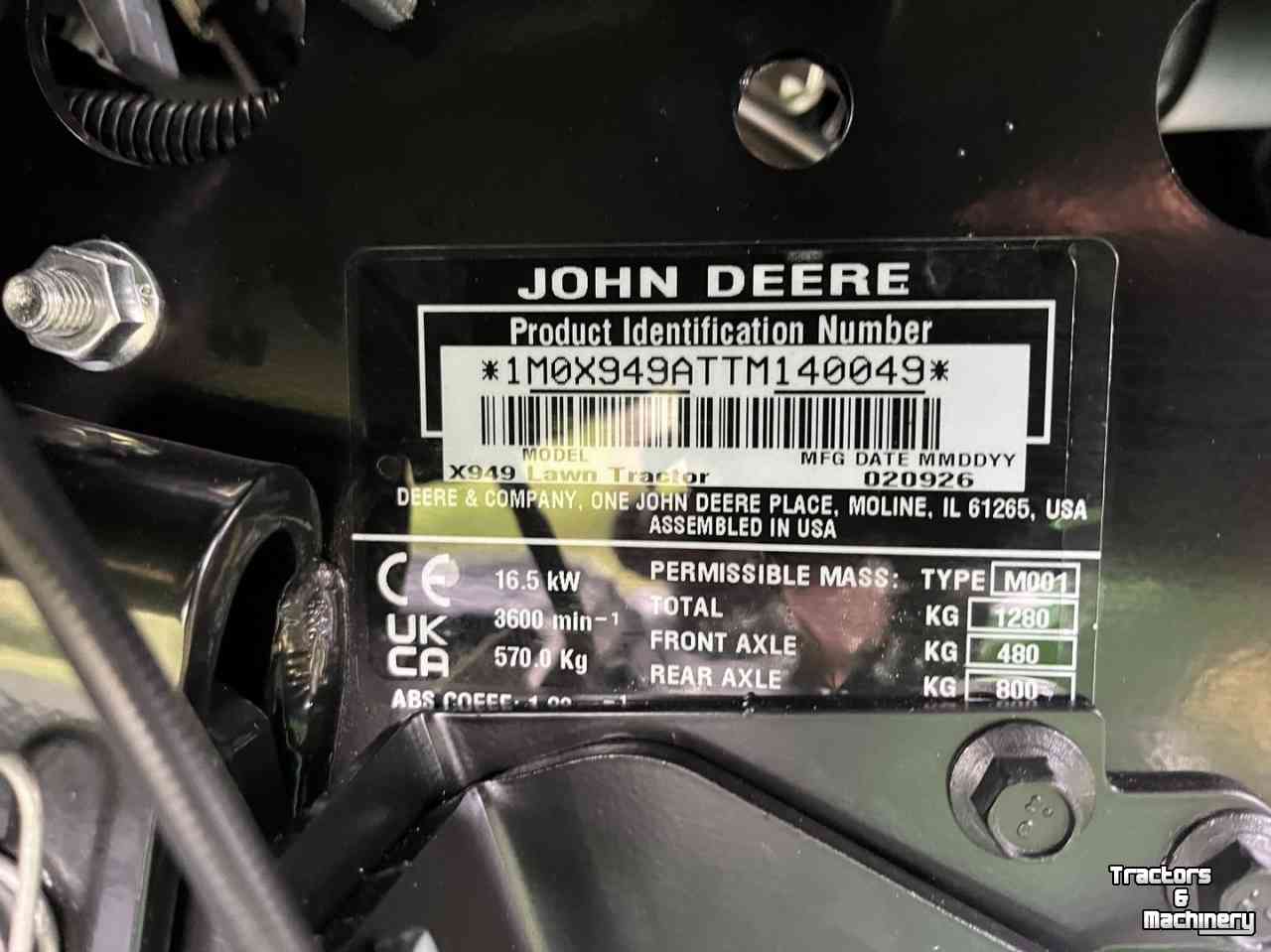 Ride-on mower John Deere X949
