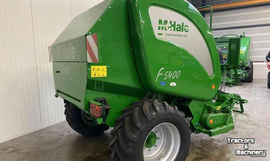 Balers McHale F5400 Bermen-pers