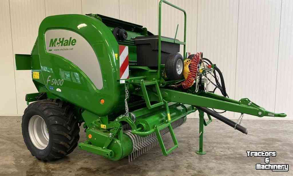 Balers McHale F5400 Bermen-pers