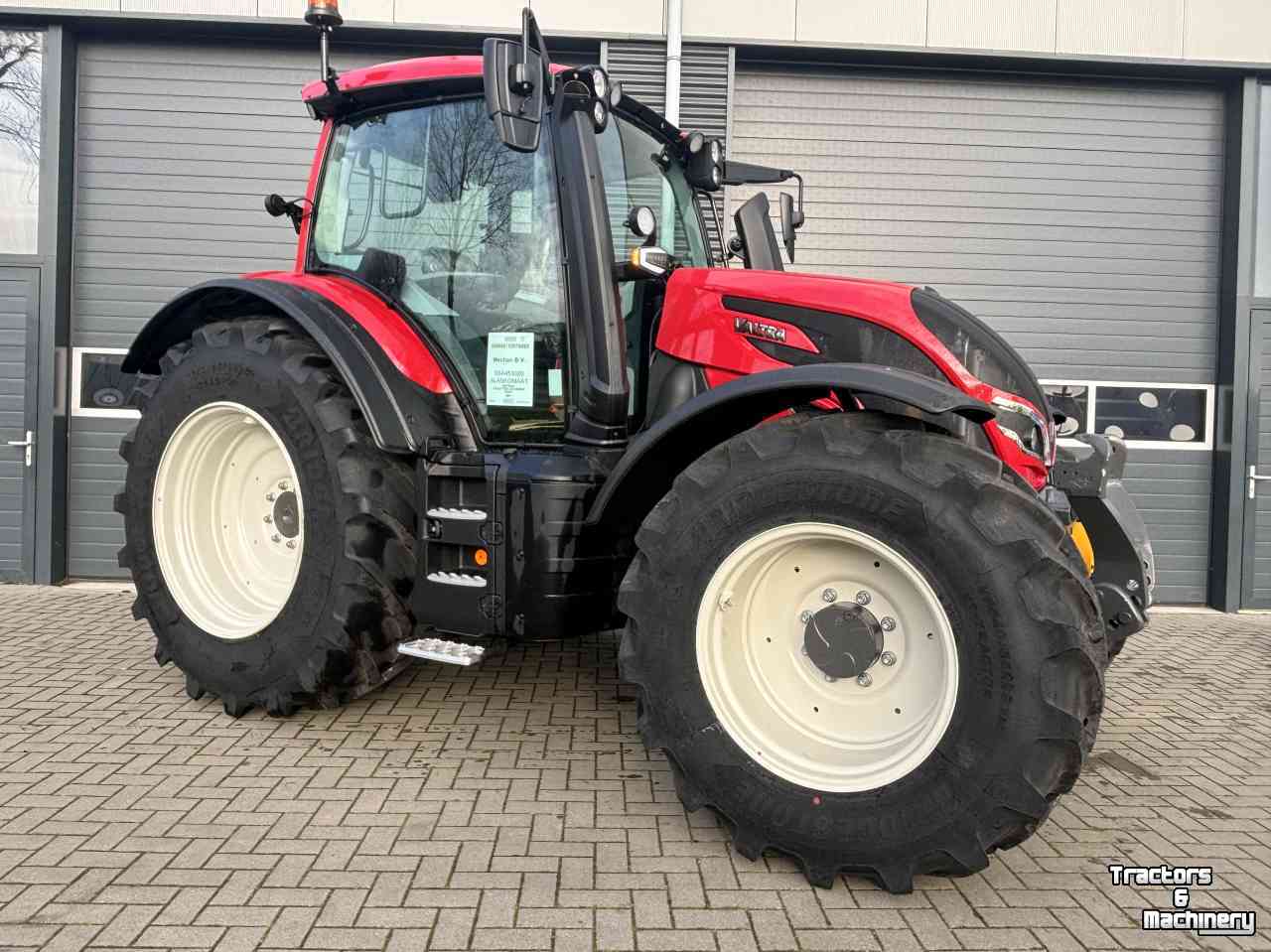 Tractor Valtra N175 Direct uitvoering