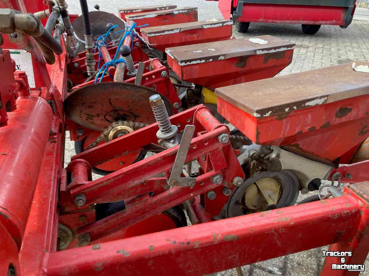 Vegetable- / Precision-seed drill Accord 12 rij Bietenzaaier / Bietenzaaimachine
