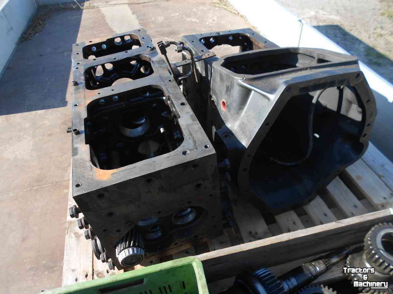 Used parts for tractors Case-IH 956 /1056