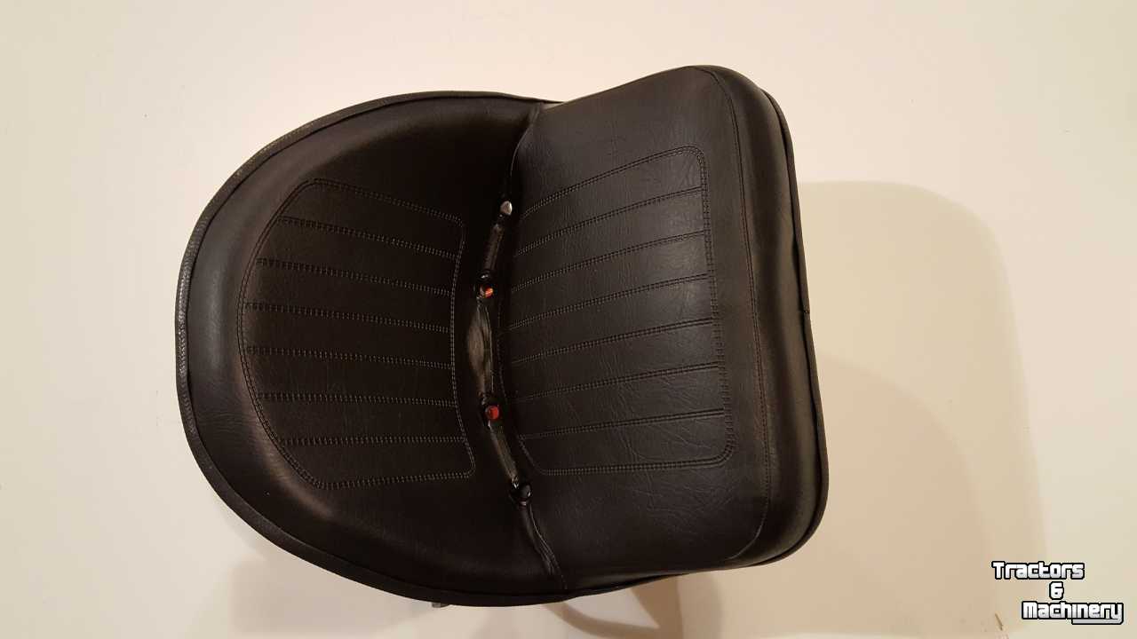 Diverse new spare-parts Steyr + serie en 80 serie