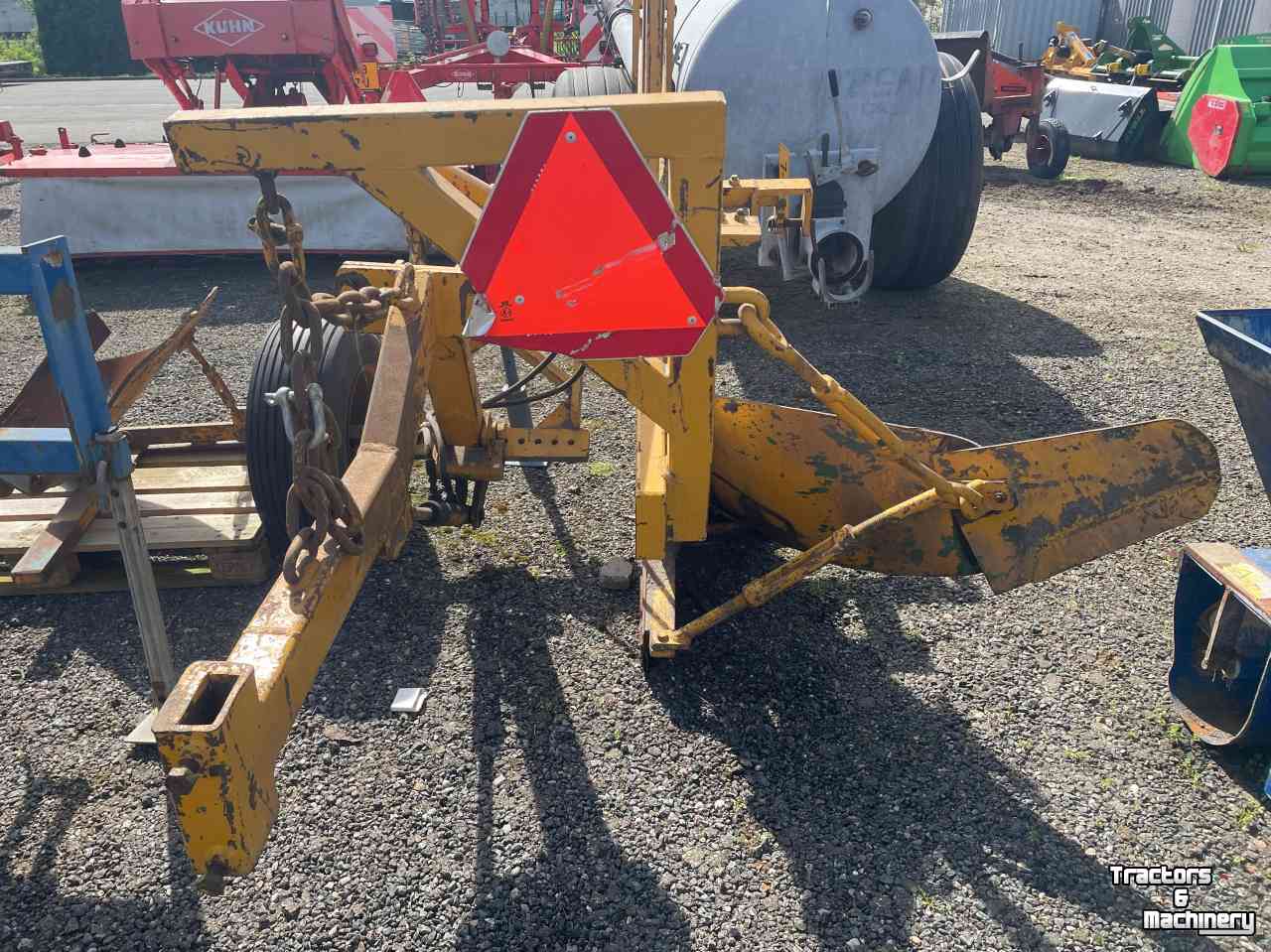 Ploughs  Ploeg
